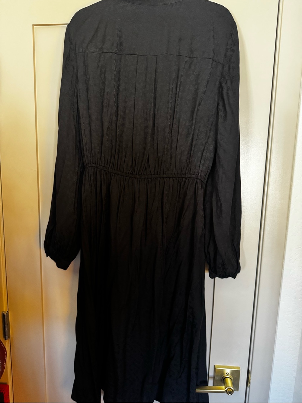 Scotch & Soda Black Long-Sleeve Button-Front Midi Dress - Picture 6 of 6